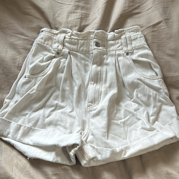 We the FreeNova Denim Paperbag Denim Shorts Cuffed - Picture 4 of 6